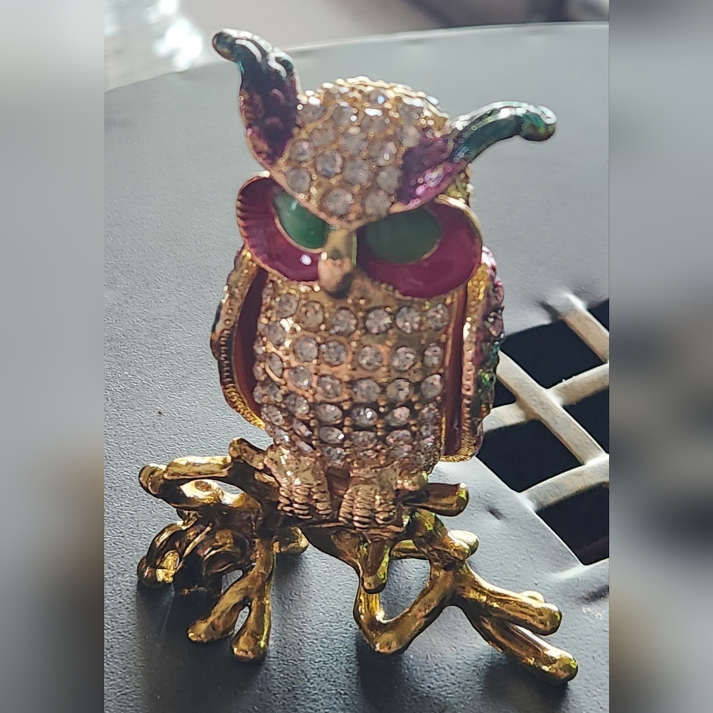 Taylor Avedon Large Owl with Green Eyes Trinket Box
